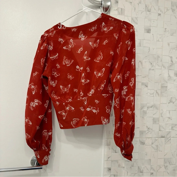 Realisation Par Kaia Top Red Butterfly Size XS - Picture 12 of 12